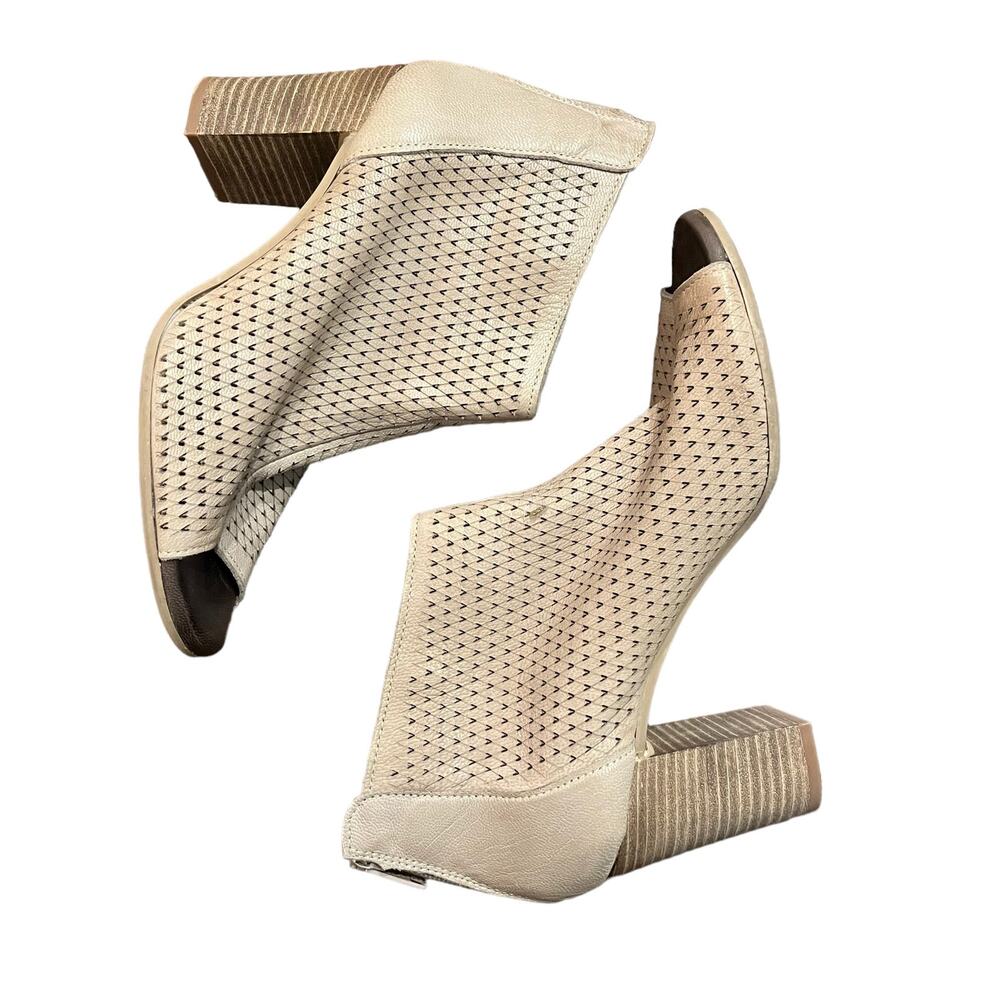 Kenneth Cole Womens Nina Open Toe High Heel Ankle Boots Size 7.5 - Picture 2 of 9